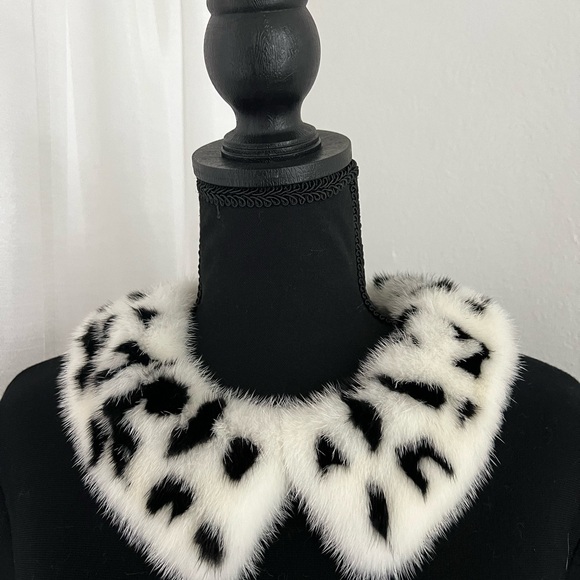 Carolina Herrera FW18 Mink Dress - Picture 12 of 12